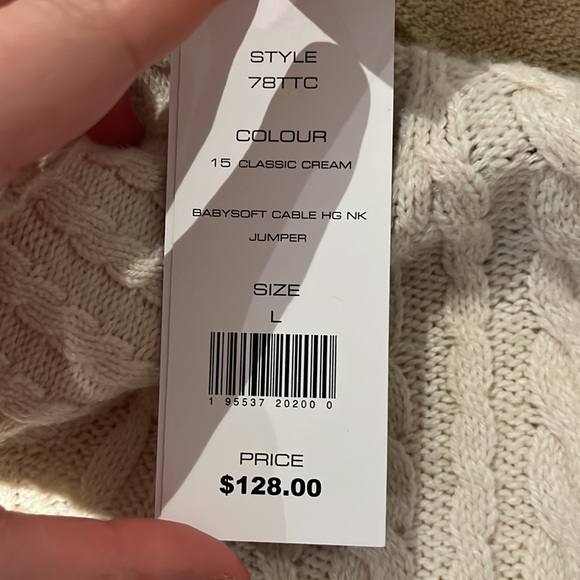 French Connection knit sweater - Picture 4 of 4